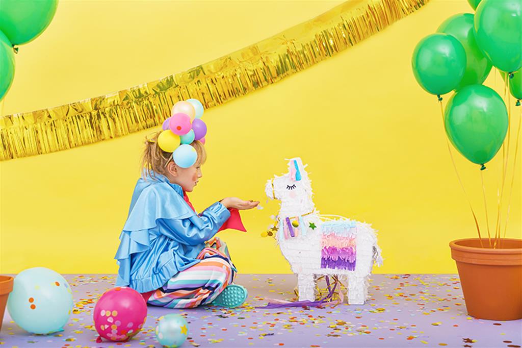 PINATA LLAMA WHITE