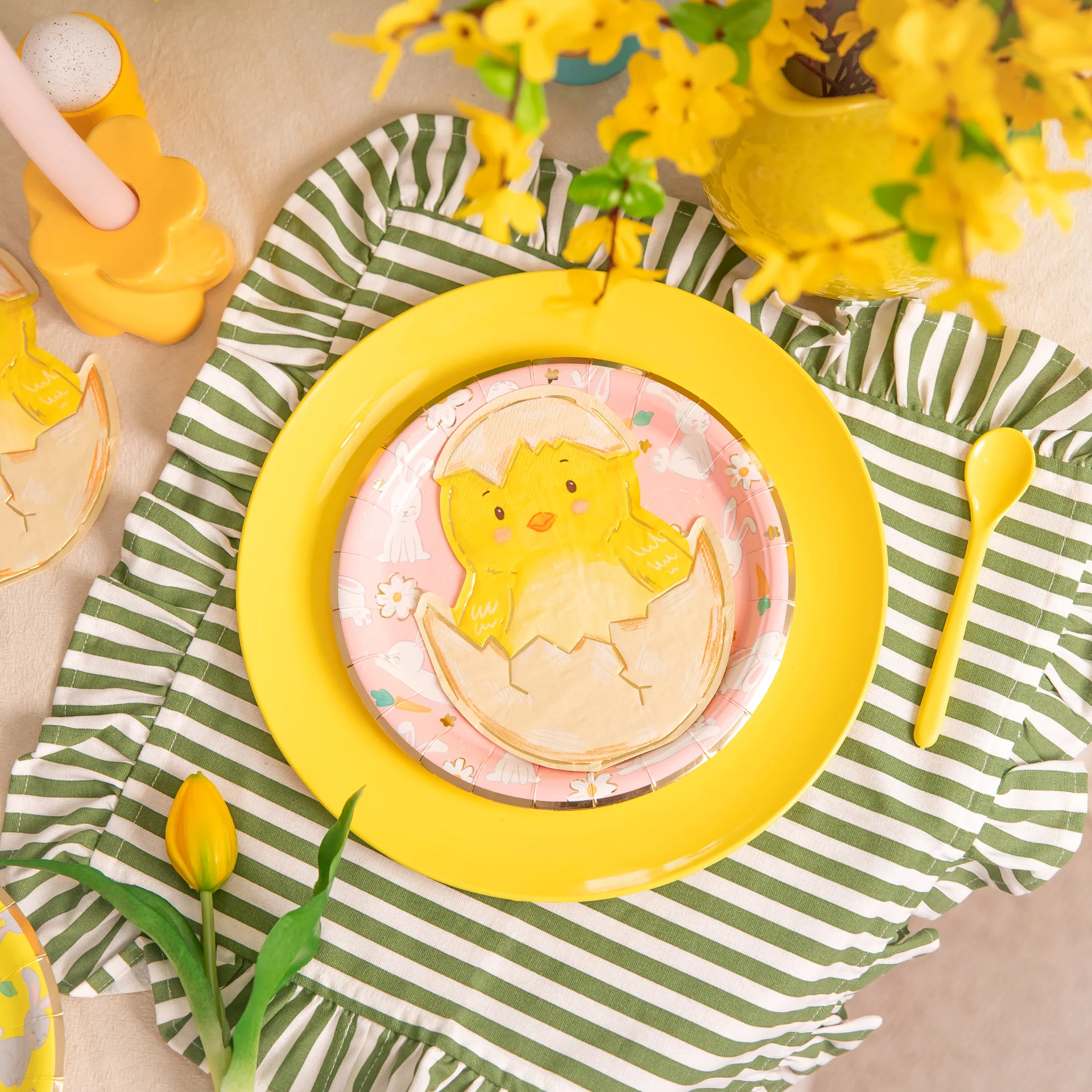 KÜKEN IN EISCHALE SERVIETTEN