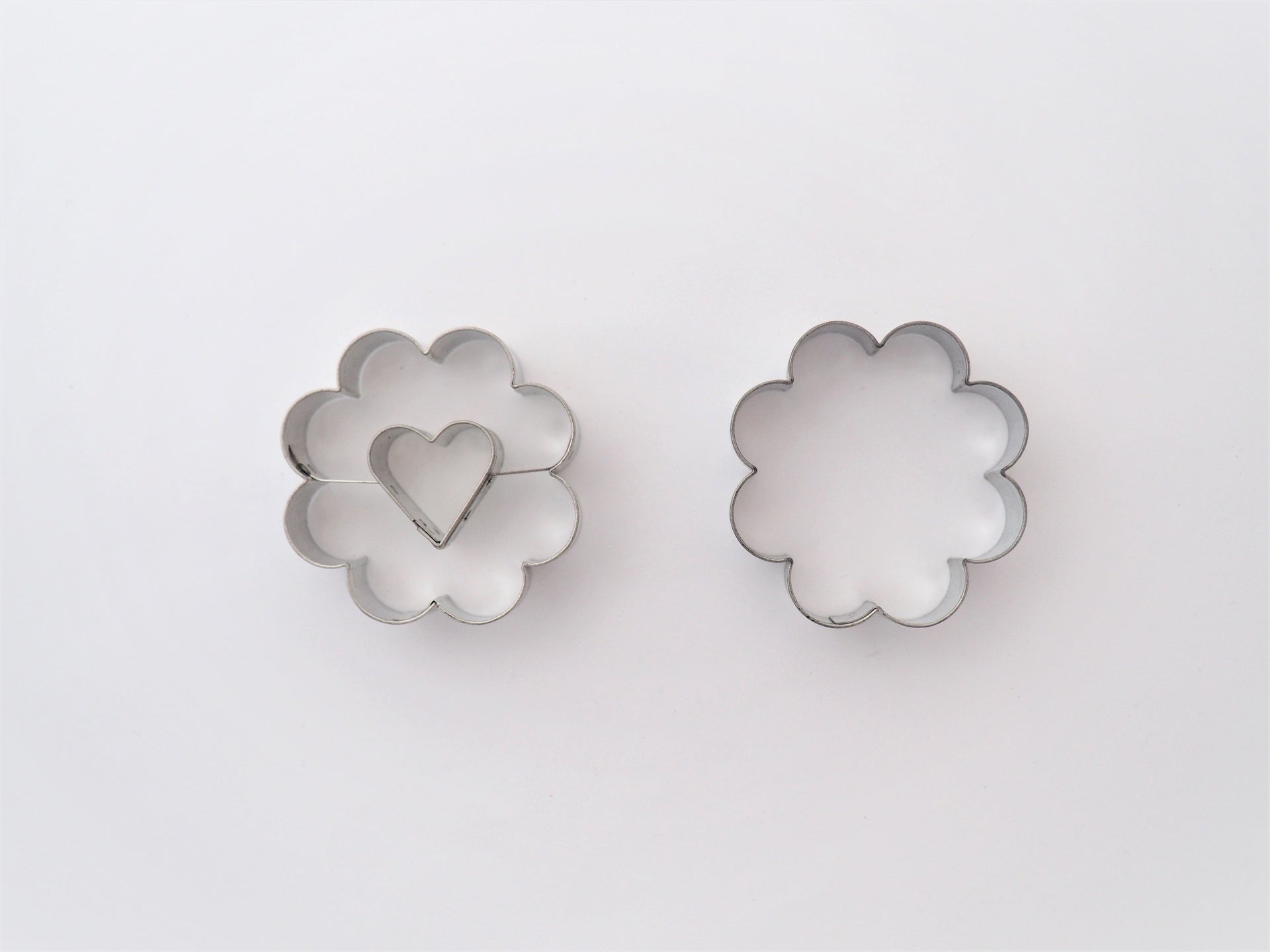 AUSSTECHER BLUME M.HERZ